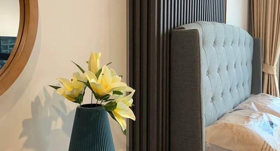 For rent 1 bed condo in Bang Rak, Bangkok