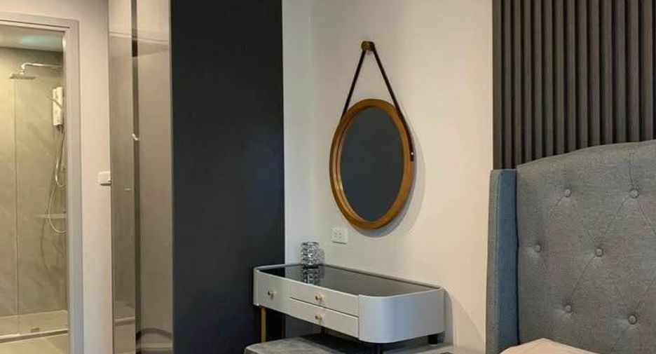 For rent 1 bed condo in Bang Rak, Bangkok