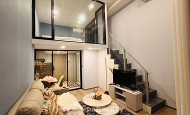 Condo en alquiler de 1 habitaciones en Huai Khwang, Bangkok