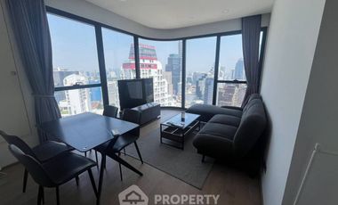 À louer 2 chambres condo à Bang Rak, Bangkok