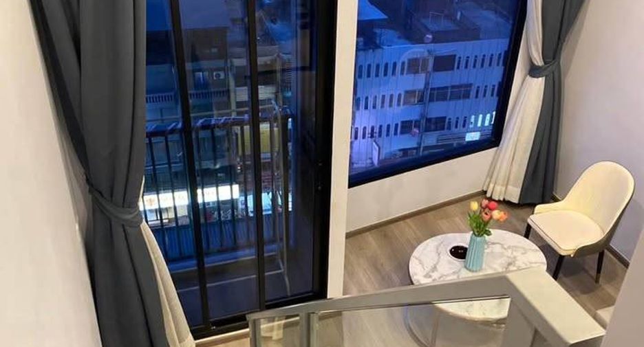 Condo en alquiler de 1 habitaciones en Huai Khwang, Bangkok