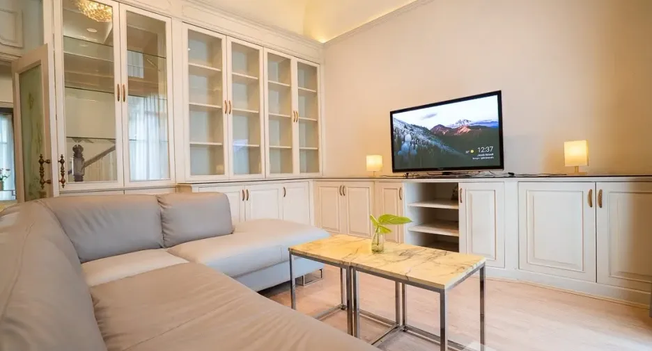 Haus zur Miete mit 3 Zimmer in Yan Nawa, Bangkok