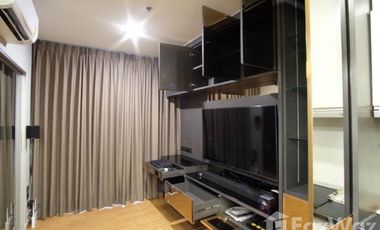Wohnung zur Miete mit 1 Zimmer in Bang Khae, Bangkok