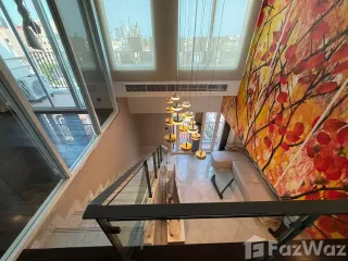 For rent 3 bedrooms condo in Yan Nawa, Bangkok