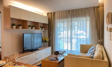 Condo en alquiler y en venta de 3 habitaciones en Phra Khanong, Bangkok