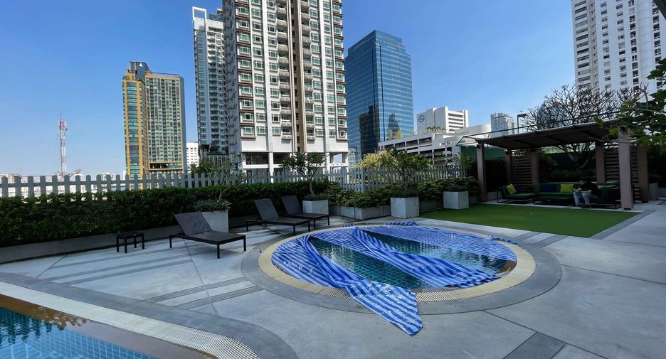 For rent 3 ベッドルーム condo in Watthana, Bangkok