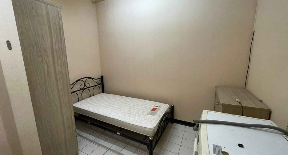 For rent 3 ベッドルーム condo in Watthana, Bangkok