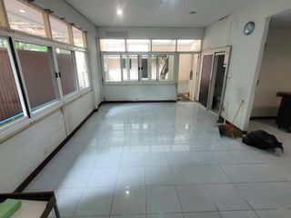For rent 3 bedrooms house in Watthana, Bangkok