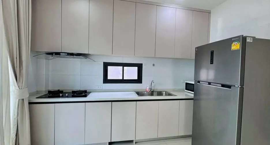 Haus zum Kauf mit 4 Zimmer in Bang Lamung, Chonburi