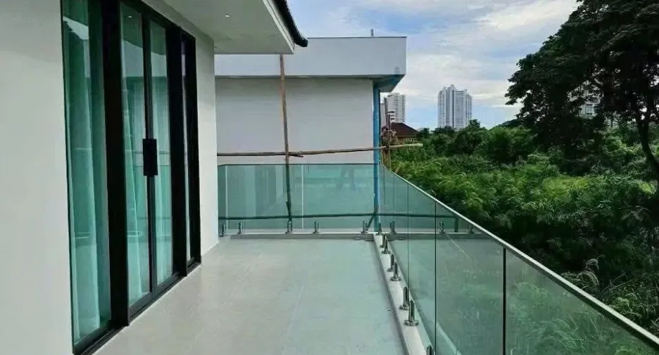 ขาย 4 ห้องนอน วิลล่า ใน จอมเทียน, พัทยา