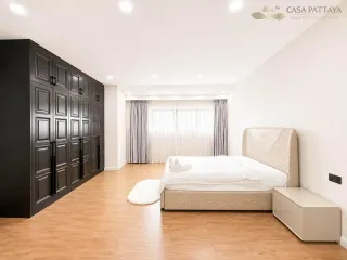For sale 5 bedrooms villa in Bang Lamung, Chonburi