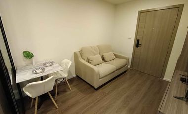 Condo en alquiler de 1 habitaciones en Khan Na Yao, Bangkok