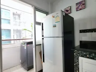Wohnung zur Miete mit Studio in Phra Khanong, Bangkok