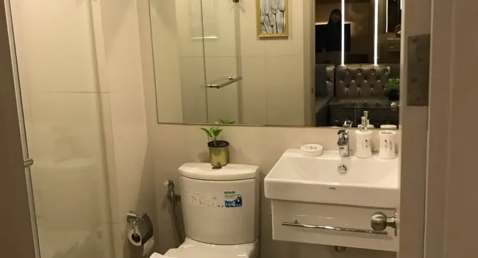 Condo en venta de 1 habitaciones en Khlong Toei, Bangkok