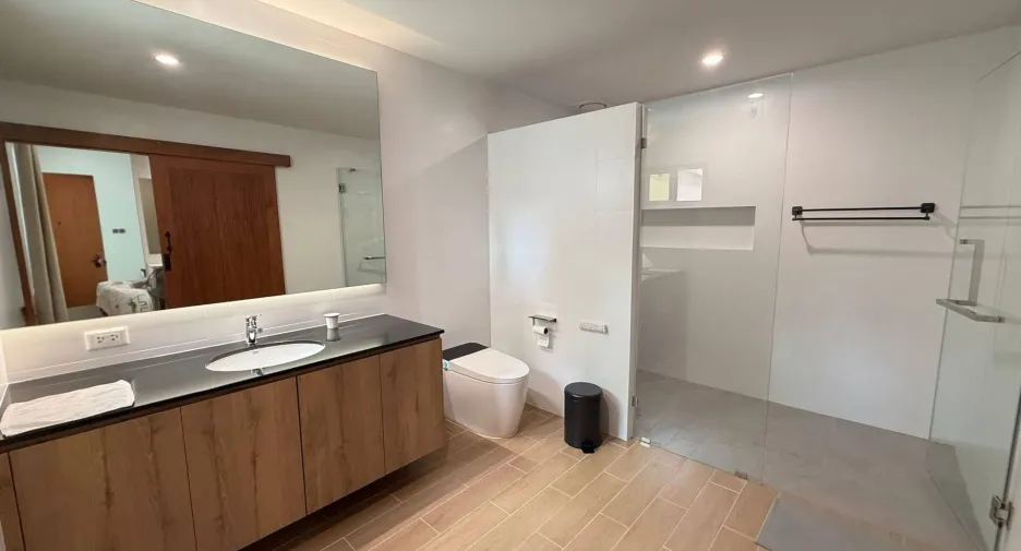 For rent 3 bedrooms house in Suan Luang, Bangkok