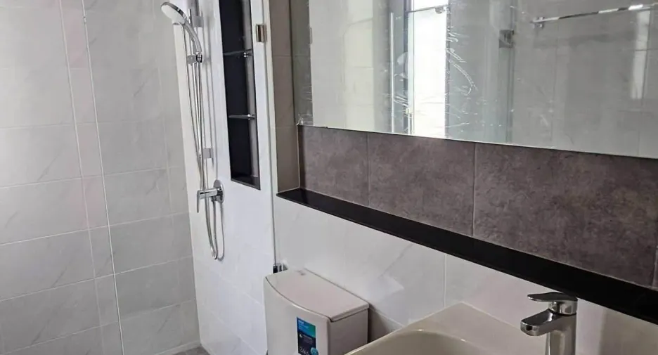 For rent 4 bedrooms house in Bang Lamung, Chonburi