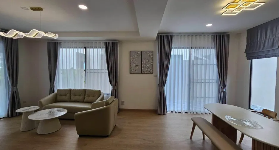 For rent 4 bedrooms house in Bang Lamung, Chonburi