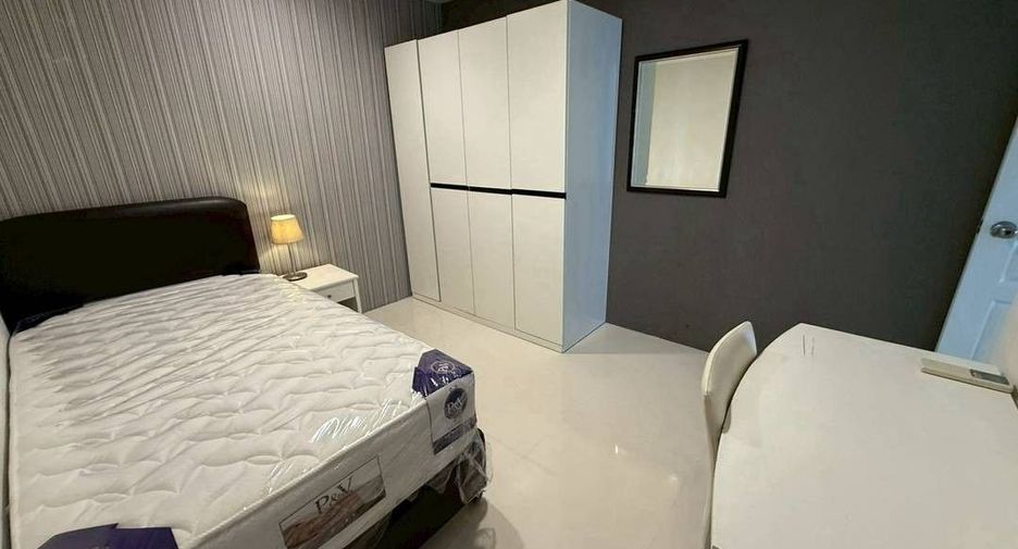 Apartment zur Miete mit 3 Zimmer in Khlong Toei, Bangkok