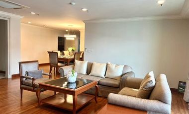 For rent 3 bedrooms apartment in Watthana, Bangkok