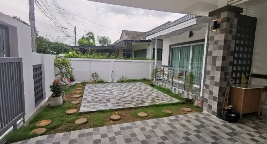 For rent 3 bedrooms house in Mueang Phuket, Phuket
