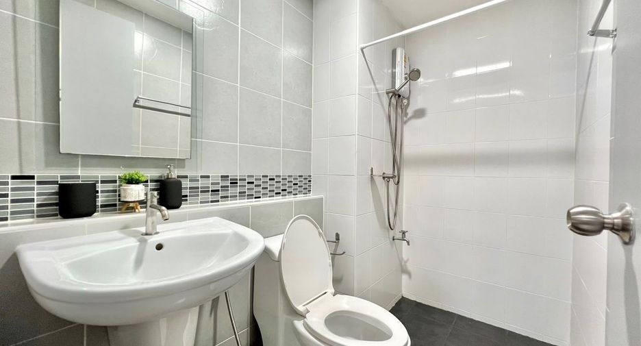 For sale スタジオ condo in Kathu, Phuket