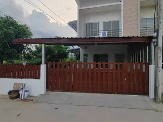 For sale 3 bedrooms house in Mueang Surin, Surin