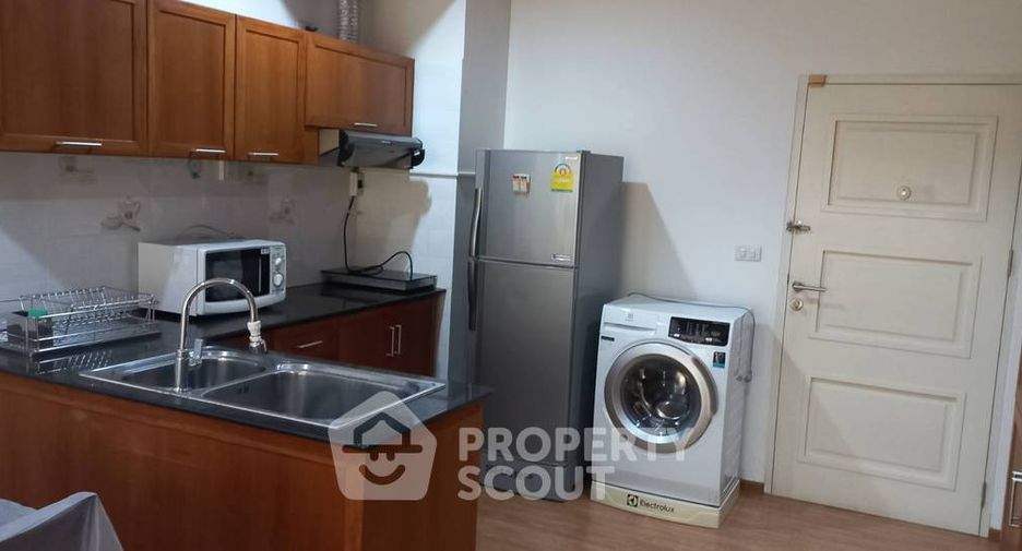 For rent and for sale 2 bedrooms condo in Phaya Thai, Bangkok