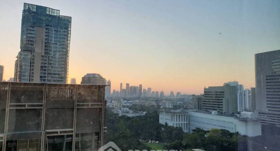 For sale 1 Beds condo in Pathum Wan, Bangkok