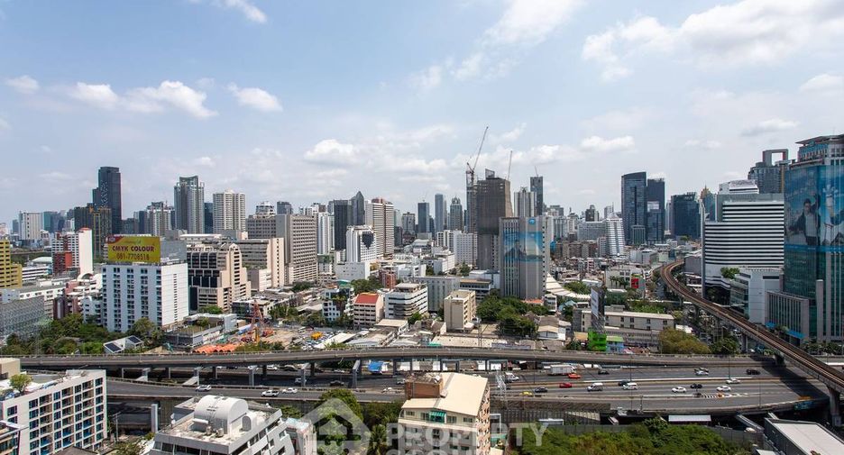 For sale 1 bed condo in Pathum Wan, Bangkok