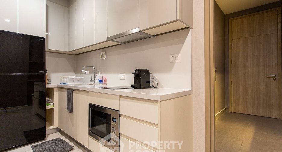 For sale 1 bed condo in Pathum Wan, Bangkok