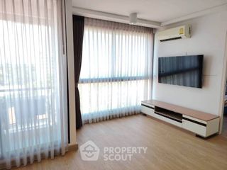 Condo en alquiler y en venta de 2 habitaciones en Phra Khanong, Bangkok