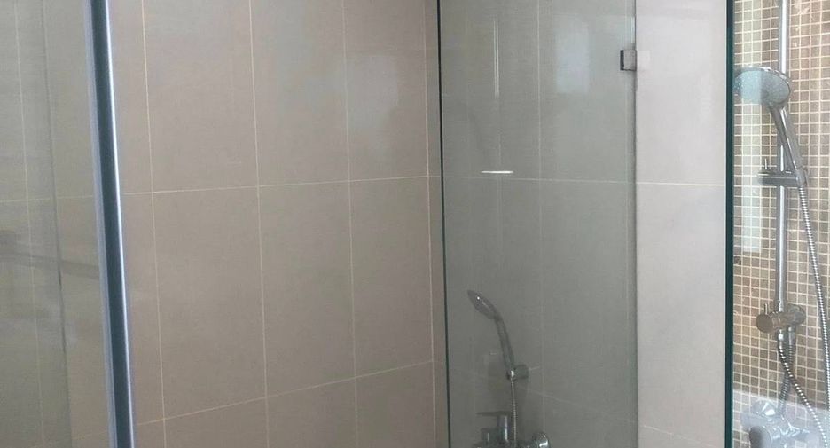 Продажа 1 кровать кондо в Щаттхана, Бангкок