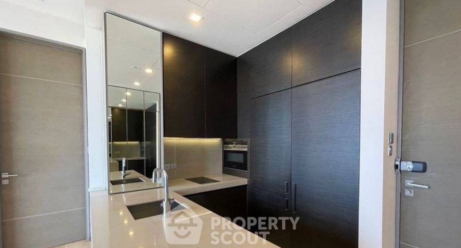 For sale 1 bed condo in Sathon, Bangkok