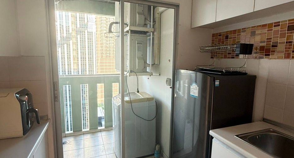 Wohnung zum Kauf mit 1 Zimmer in Huai Khwang, Bangkok