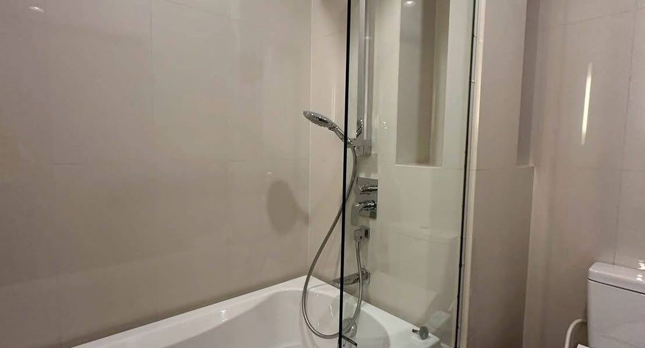 Condo en venta de 1 habitaciones en Khlong Toei, Bangkok