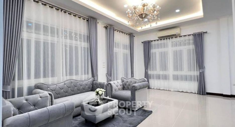 Villa en venta de 3 habitaciones en Bang Lamung, Chonburi