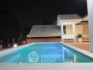 Villa en venta de 3 habitaciones en Bang Lamung, Chonburi