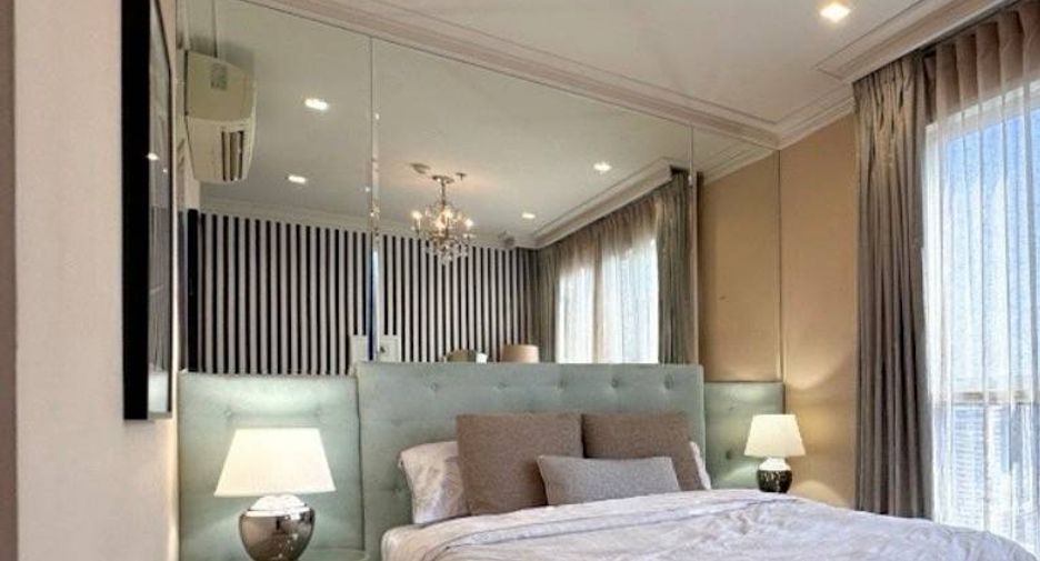 For rent and for sale 1 bed condo in Watthana, Bangkok