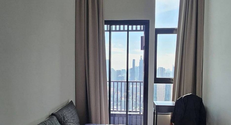 For sale 2 bedrooms condo in Bang Rak, Bangkok
