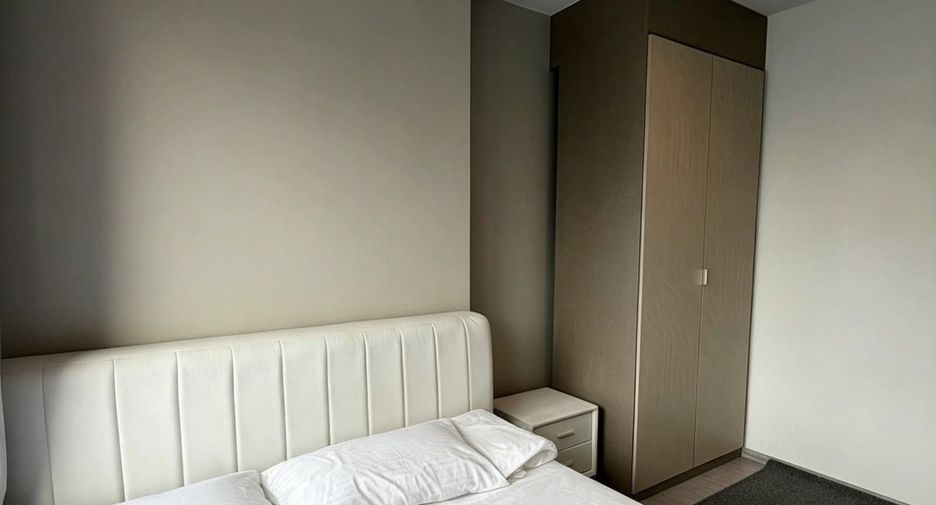 Condo en alquiler de 1 habitaciones en Huai Khwang, Bangkok
