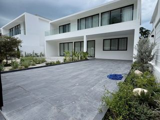 For rent 3 bedrooms villa in Ko Samui, Surat Thani