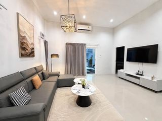 For rent 3 bedrooms townhouse in Mueang Phuket, Phuket