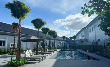 For rent 3 bedrooms townhouse in Mueang Phuket, Phuket