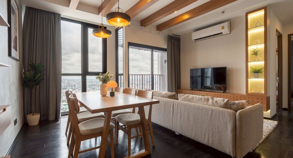 Condo en venta y en alquiler de 2 habitaciones en Watthana, Bangkok