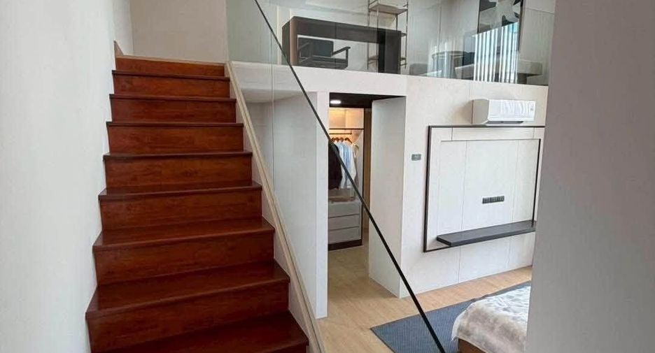 Casa en venta de 4 habitaciones en Lat Krabang, Bangkok