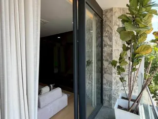 Casa en venta de 4 habitaciones en Lat Krabang, Bangkok