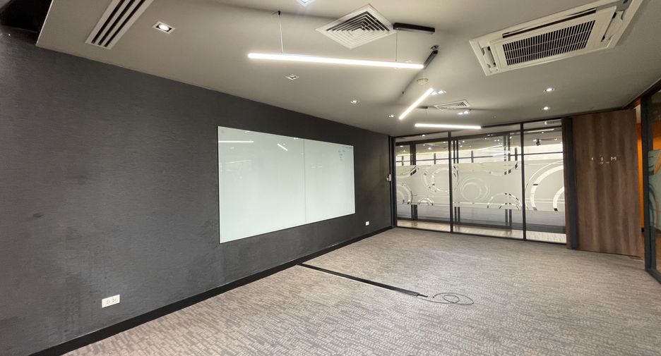 For rent office in Ratchathewi, Bangkok