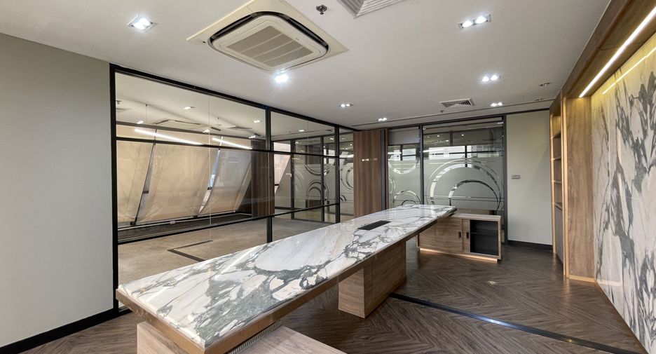 For rent office in Ratchathewi, Bangkok