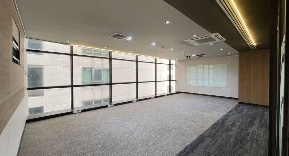 For rent office in Ratchathewi, Bangkok