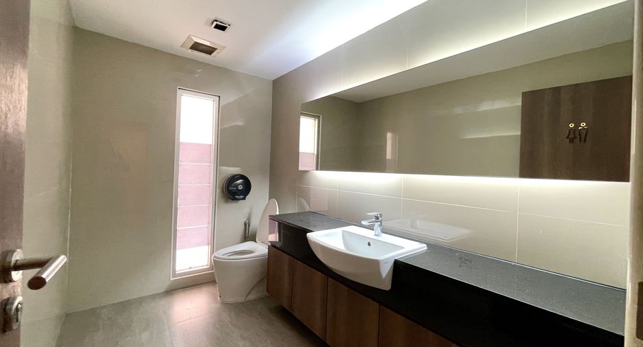 For rent office in Ratchathewi, Bangkok